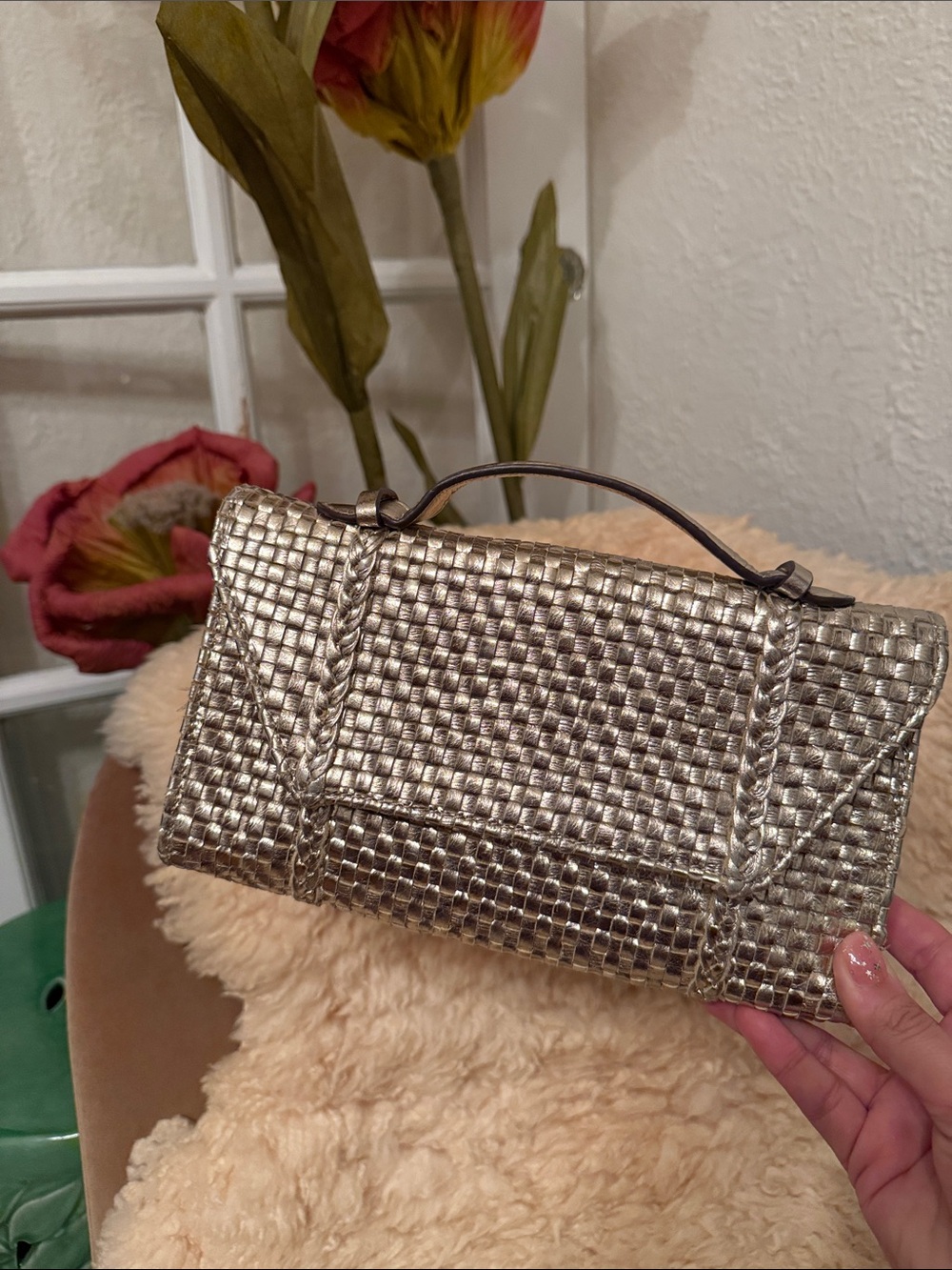C.Wonder Christian Siriano Gold Woven Leather Top-Handle Clutch Crossbody